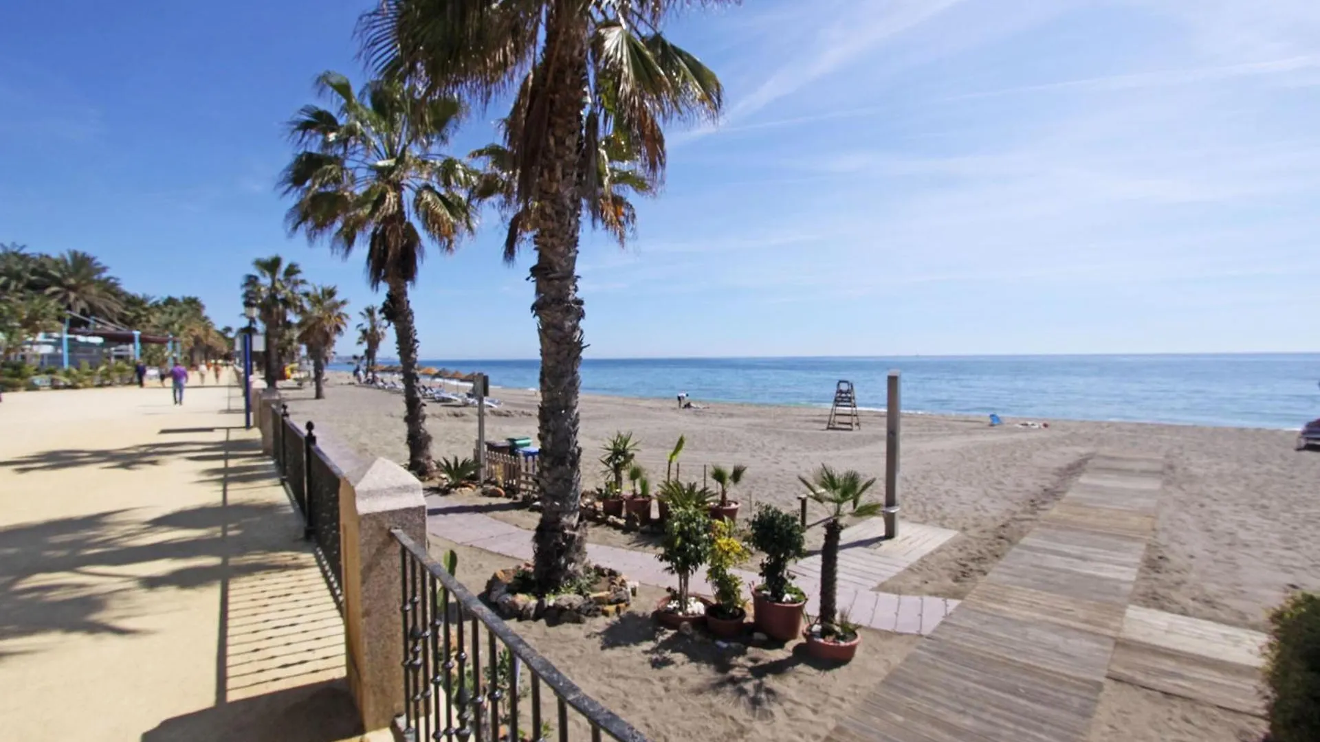 1105 Beachfront Apartment Golden Mile Marbella